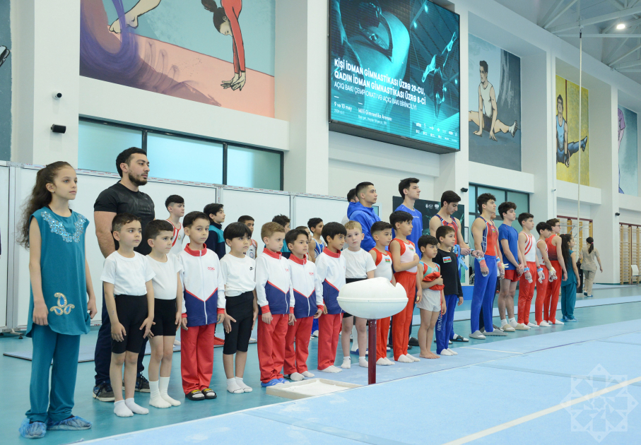 İdman gimnastları açıq Bakı çempionatı və paytaxt birinciliyində yarışırlar&nbsp;